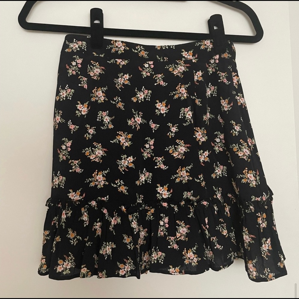 Topshop Black Floral Skirt